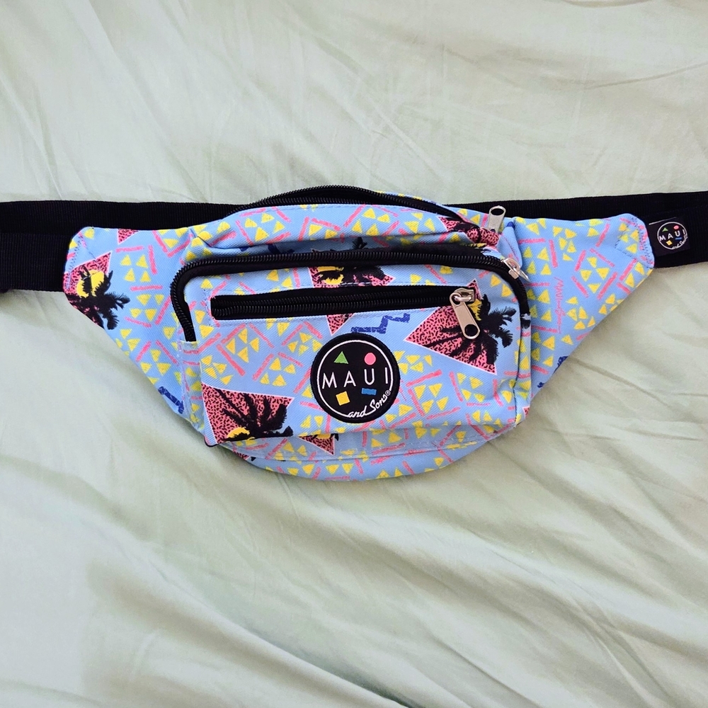 Maui and Sons Multicolor Patterned Waist Bag